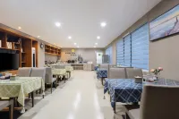 Botesiwei Hotel Hotels in Hepu