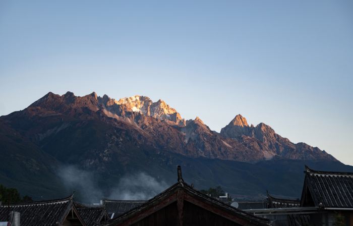 Xiaoyin Qinghuan - Snowy Mountain Silence and Beautiful Stay