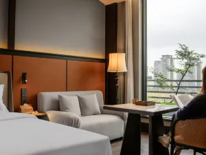 UNITHE·HOTEL