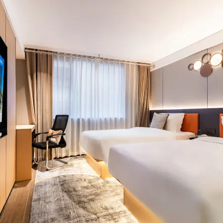 Mumianwan Audio & Video Apartment (Shenzhen Luohu Railway Station Vientiane City Branch)