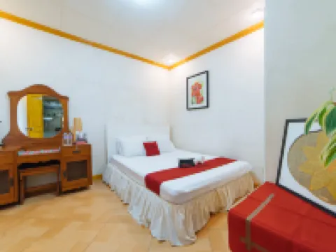 レッドドアーズ アット アリンベイ レガスピ シティ - ホステル レガスピのホテル