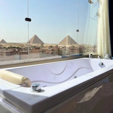 Pharaonic Pyramids Inn