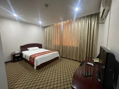 Xinnong Hotel Hotels in Maralbexi County