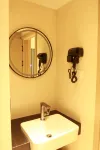 Oya Hotel (Renmin Hospital)