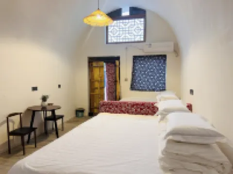 Starlight No. 2 Cave Dwelling Homestay