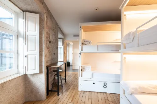 The Central House Porto Ribeira Hotels in Porto