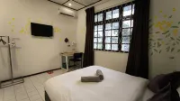 Natol Homestay - Venice (Samajaya Tabuan Tranquility Township) Hotels in Kuching
