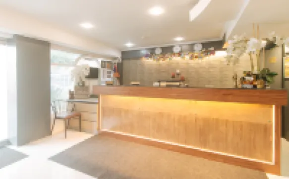 馬尼拉卡勞紅多茲舒適旅館