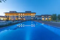 Turks Tianyue Ecology Hotel - مسبح