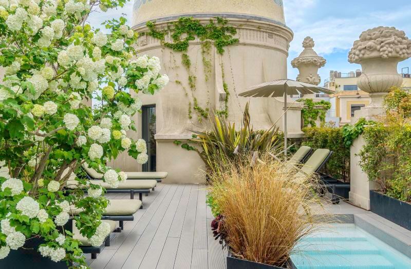 Casagrand Luxury Apartments Barcelona