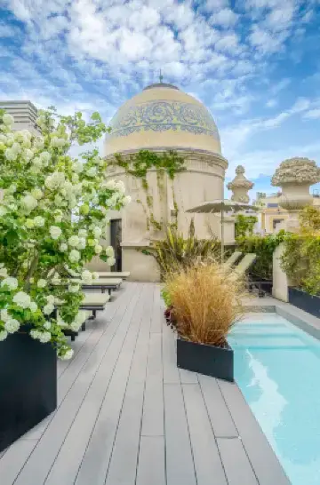 Casagrand Luxury Apartments Barcelona