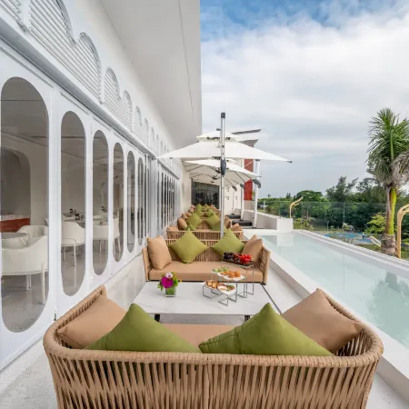Beihai Yintan Pusha Hotel