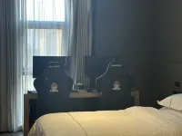 REMAX Esports Hotel (Ningbo Yinzhou Mingzhou Li Plaza Branch)