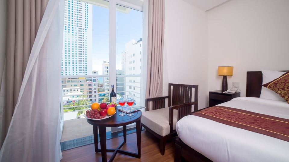 Edele Hotel Nha Trang Beach
