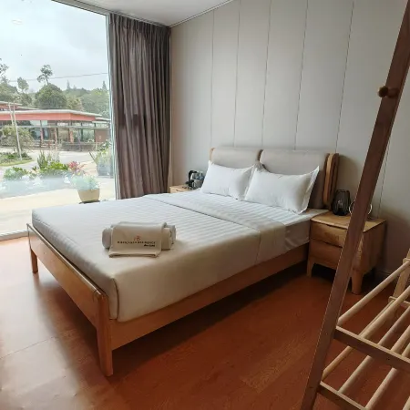 H Benjamin Residence