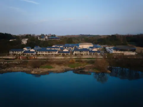 รีสอร์ทบูติค วอเตอร์แลนด์