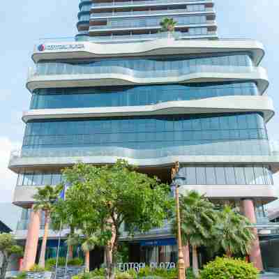 Central Plaza Hotel - My Tho Hotel Exterior