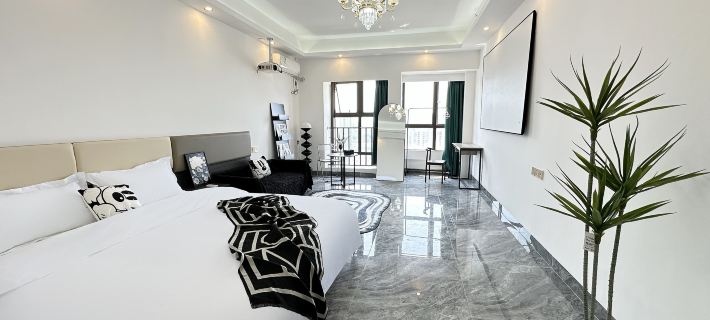 Yasige·YourLove Apartment (Yangjiang Gongqing Lake Park Jinshan Road) Hotel di Yangjiang