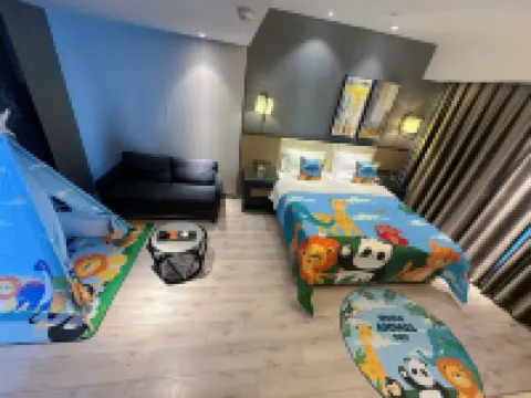 21/5000 Jinyi Preferred Hotel (Bayan Naoer Linhe Victoria Mall Branch) Hotels in Bayannur