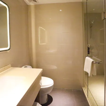 City Express Hotel (Ezhou Gedian Development Zone Chuangye Avenue)