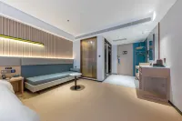 IU Hotel (Datong Dongxin Square)