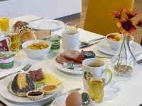 B&B HOTEL Leipzig-City - breakfast