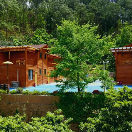 Puge Hot Spring Hotel