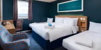 Travelodge Caerphilly Hotel - Standard Family Room
