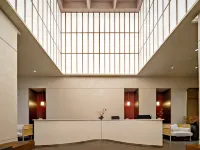 Rongcheng Shanhai Yunguang Hotel (Sports Center Sakura Lake Branch) - parking