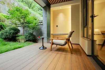 Lianghe Yinlan Hot Springs Homestay