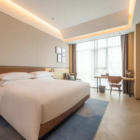 Four Points by Sheraton Suzhou Gusu Отели рядом с достопримечательностью «Железнодорожный вокзал Сучжоу»
