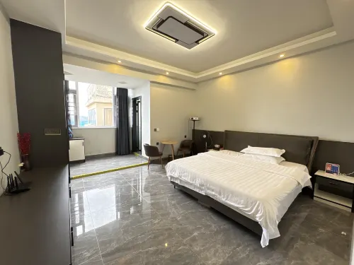 Kaiyue Homestay (Liupanshui Wanda Plaza) - 2-Sterne
