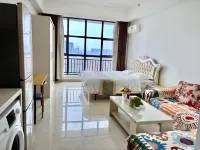 Shiguang Hotel (Longhua Subway Station Branch)