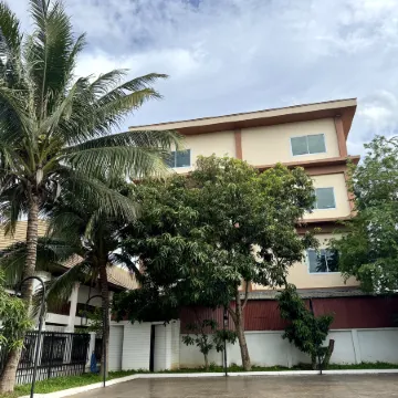 KK Hotel Pakse Отели в г. Паксе