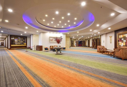 2. 다롄 보하이 펄..