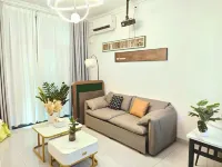 LANYU  listening to the wind