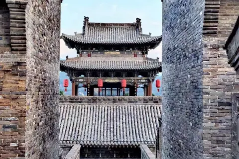 Chong Ning Castle Hotel