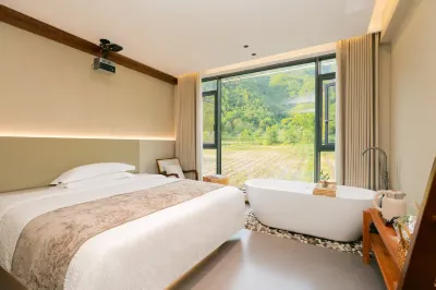 Shennongjia Linye Homestay (Dajiuhu) Hotels in Shennongjia