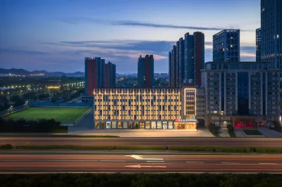 Borrman Hotel (Wuhan Yongwang Menglecheng Jiangxia Keting Subway Station) Hotels in der Nähe von Wuhan University of Science and Technology Department of Physical Education (Maojiawan)