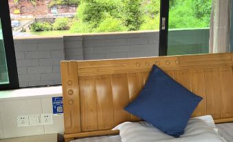 Novir Village River View Homestay