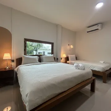 Chan Chun Home
