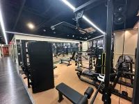 Nomad Live Hostel - salle de sport