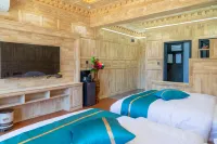 EASE Carefree Courtyard | Traveler’s Haven · Motorcycle & Sunrise View Inn (Zhagana Scenic Area) - พร้อมWifi