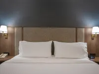 Holiday Inn & Suites KAMLOOPS by IHG Hotels in Kamloops