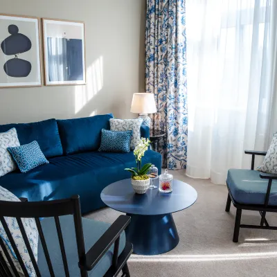 Newly Renovated Boutique Hotel Vier Jahreszeiten in the Heart of Salzburg Отели рядом с достопримечательностью «Дворец Мирабель»