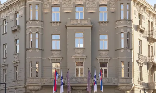 더 브리스톨 베오그라드