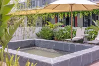 45° Yuankuang Hot Spring Homestay (Eryuan Niujie Branch) - Hot Springs