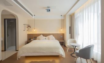 CLOUD Gatherers Boutique Mountique Lodge