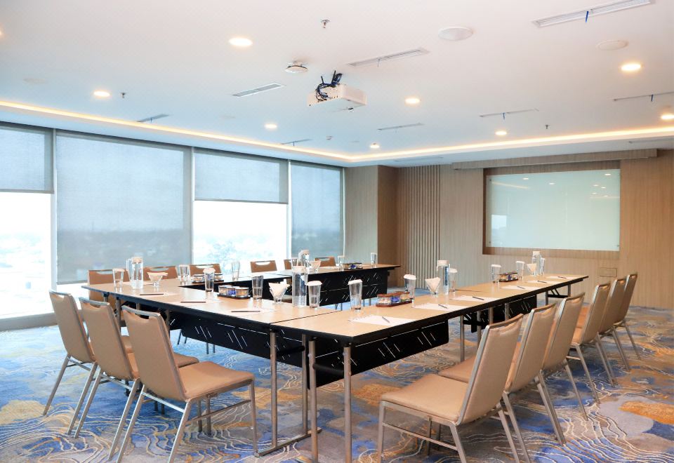 Novotel Tangerang HotelOver view