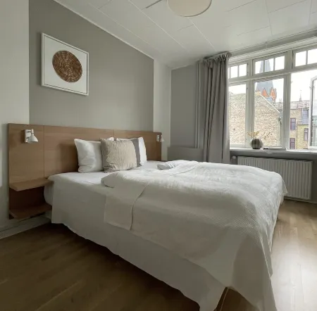 Savoy Hotel Отели в г. Frederiksberg C